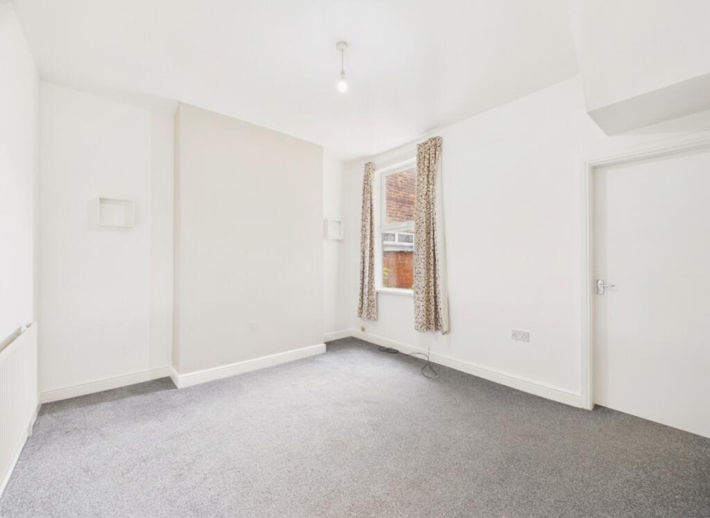 House in Hull, Kingston upon Hull - View 4