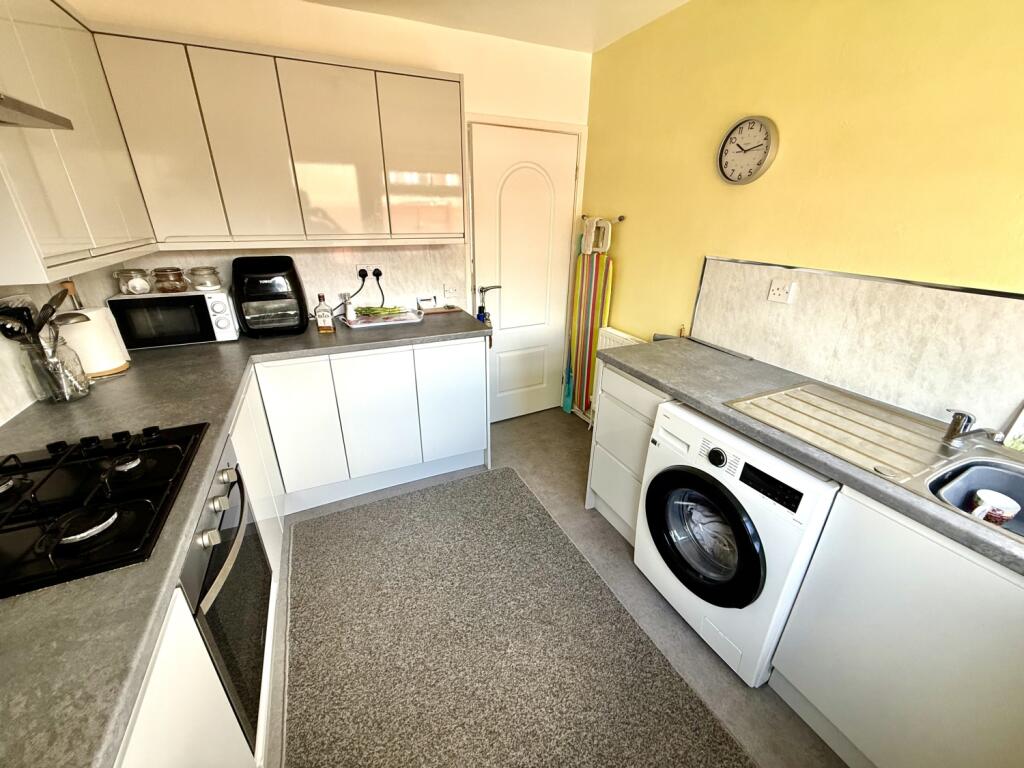 House in Seaton Carew, Hartlepool - View 4