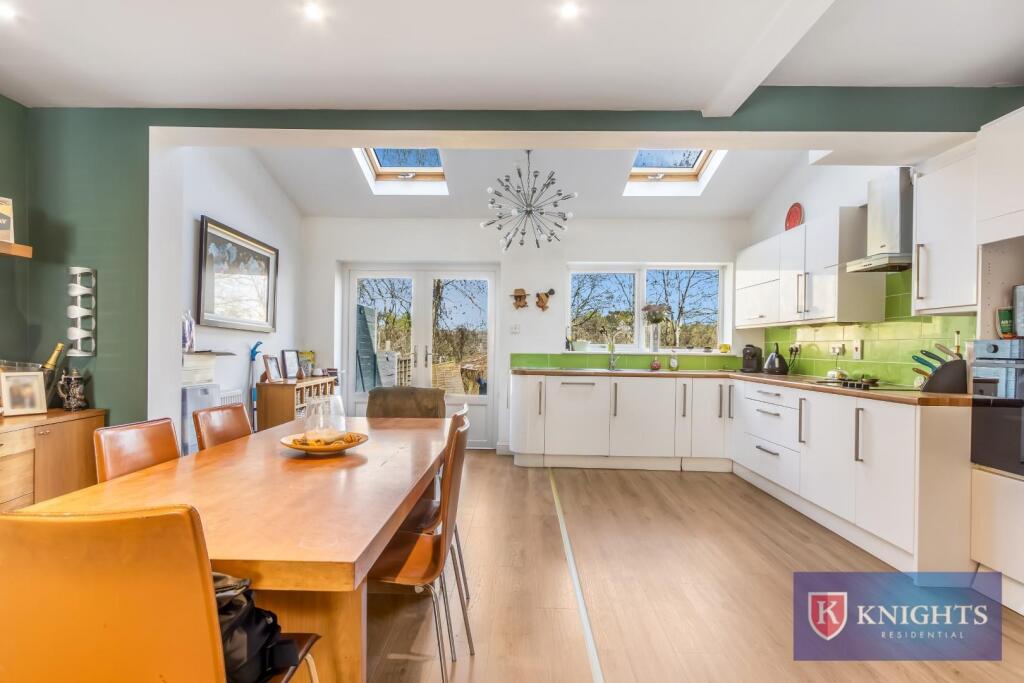 House in London - View 4