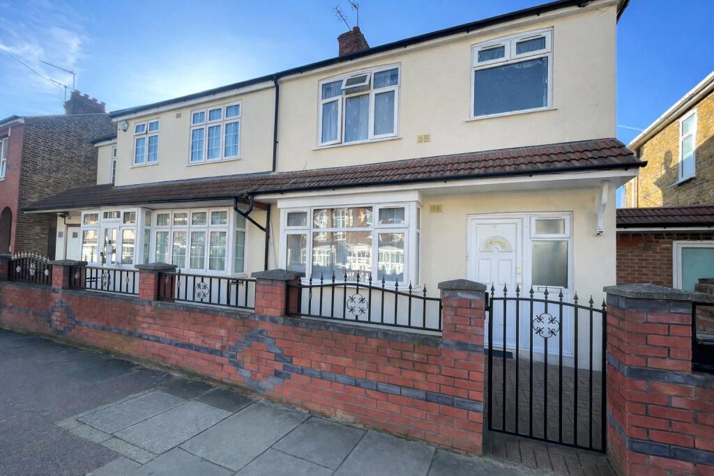 Main image of property: Standard Road, Hounslow, Greater London, TW4