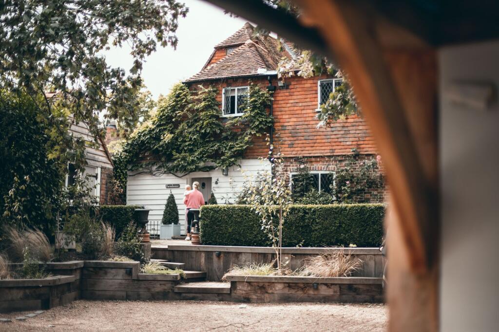 Rural Retreat Venue in the heart of the East Sussex Countryside. photo 4