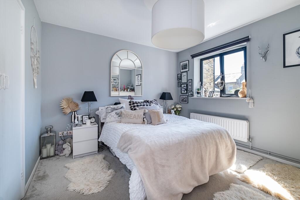 Main image of property: Beauchamp Road London SW11