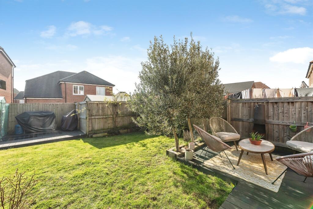 Fortress Close, Pontefract photo 3