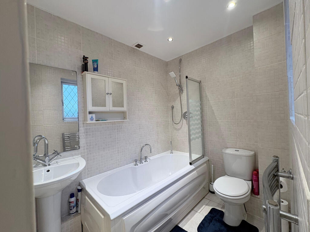 Ennerdale Close, Winsford, Cheshire photo 4