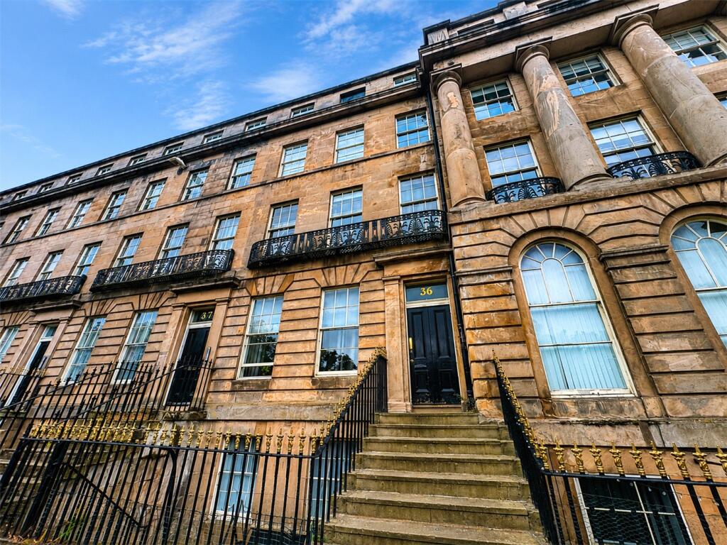 1-bed flat on Hamilton Square, Birkenhead, Wirral, £100,000