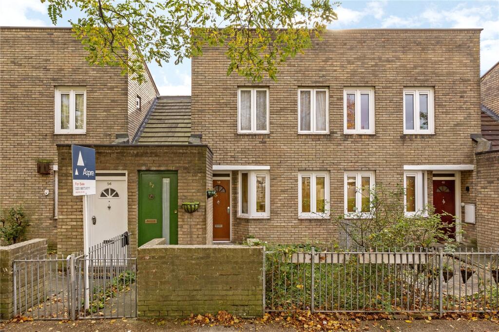 Main image of property: Bowater Close, London, SW2