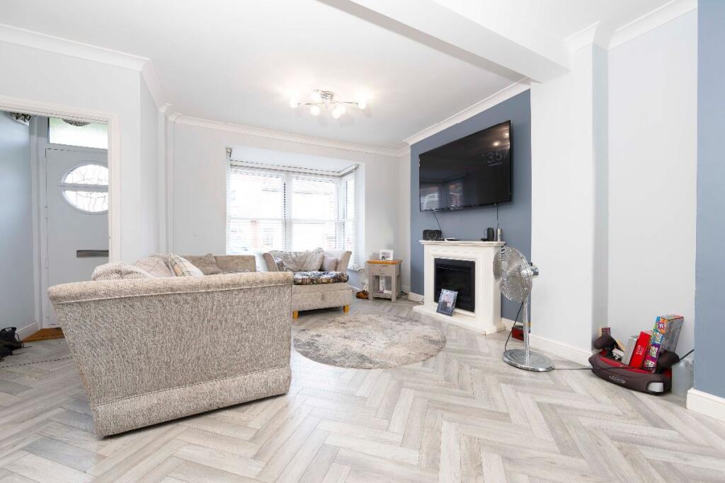 House in Aberfan, Merthyr Vale - View 5