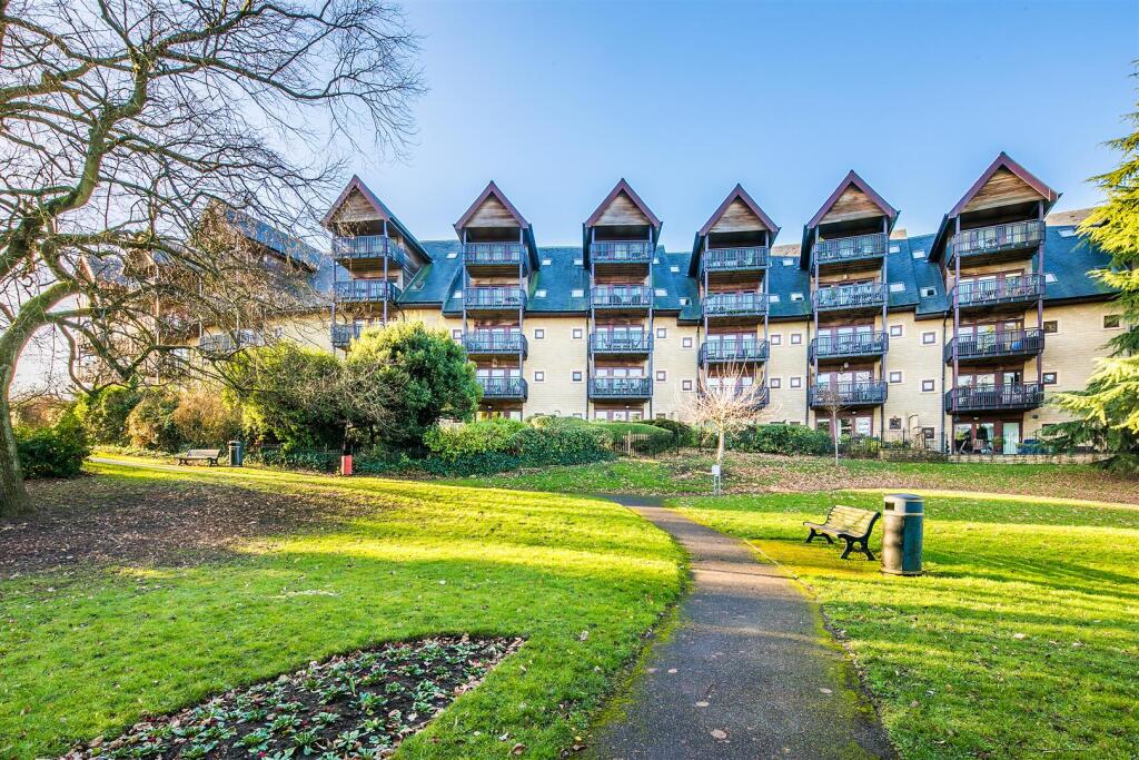 Main image of property: Weetwood Gardens, Knowle Lane, Ecclesall,S11