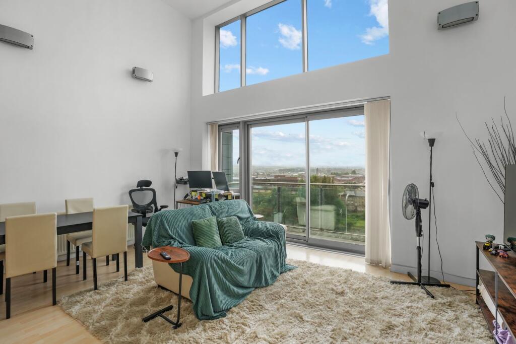 Apartment in Glasgow - View 3