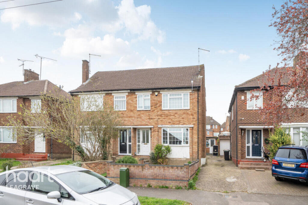 Main image of property: Pennine Avenue, Luton