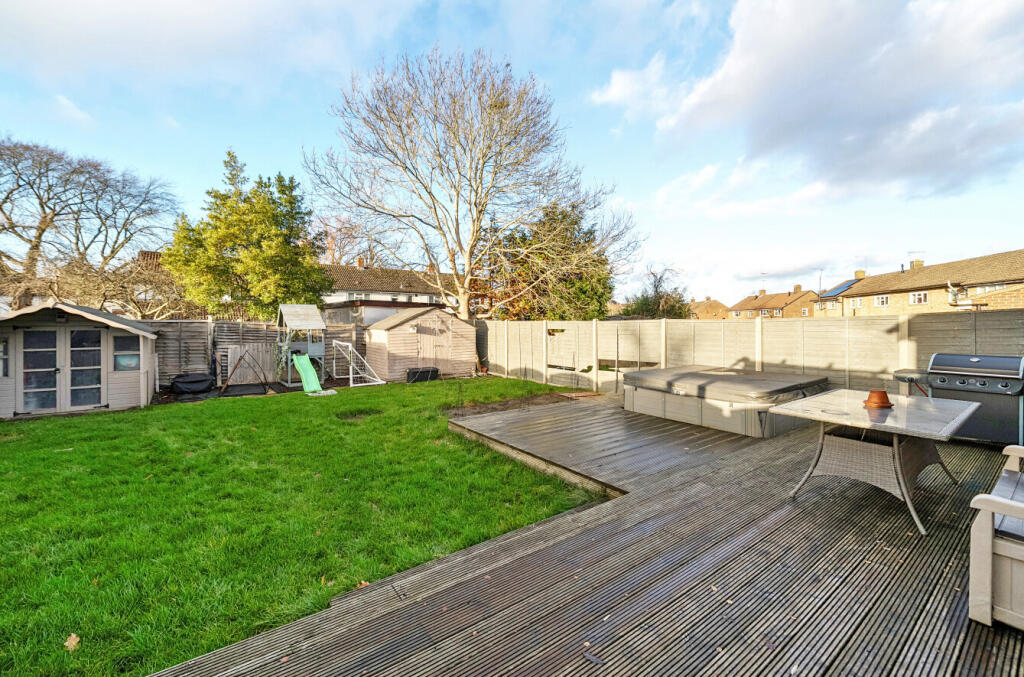 House in Bracknell - View 5