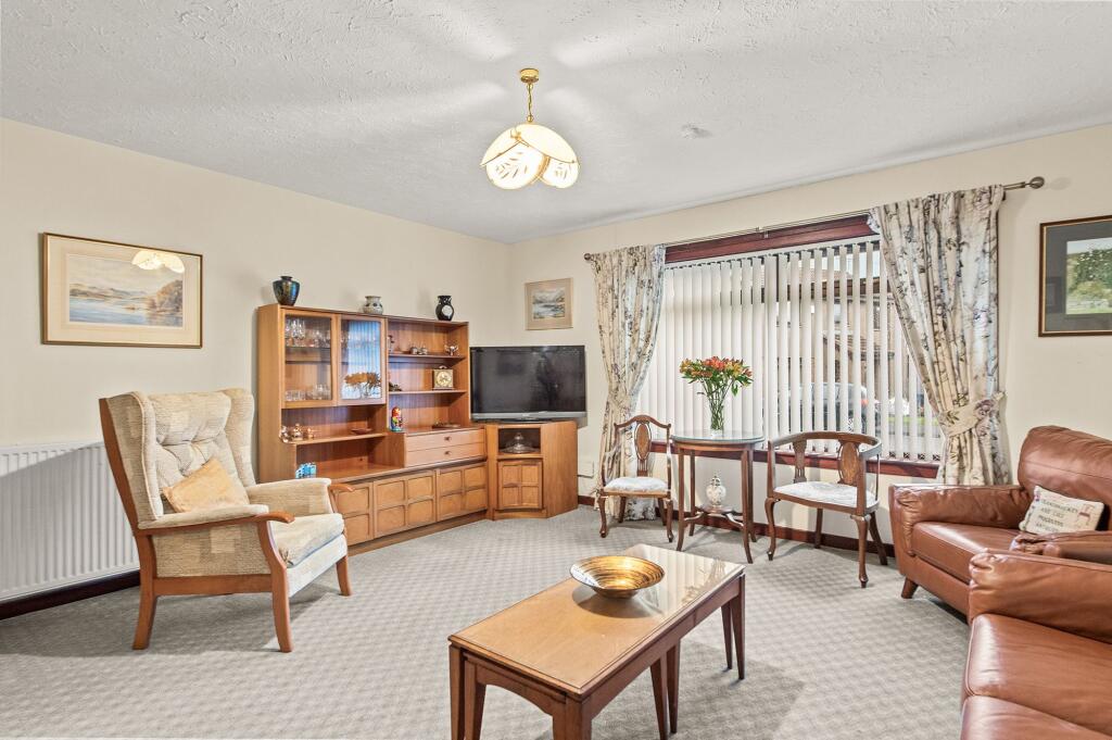 Rowallan Drive, Bannockburn, FK7 photo 4