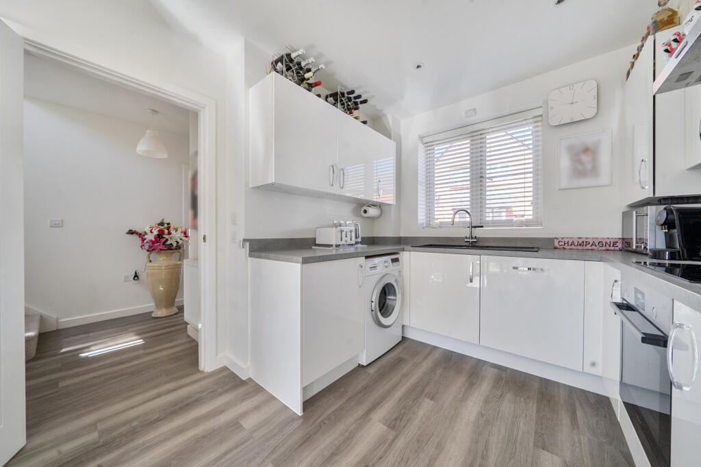 House in Cherwell, Banbury - More