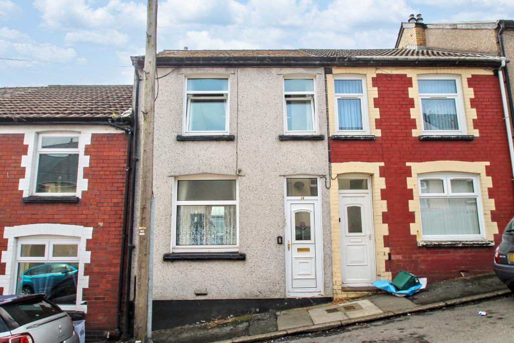 Main image of property: Oxford Street, Abertillery, Blaenau Gwent, NP13 1QQ