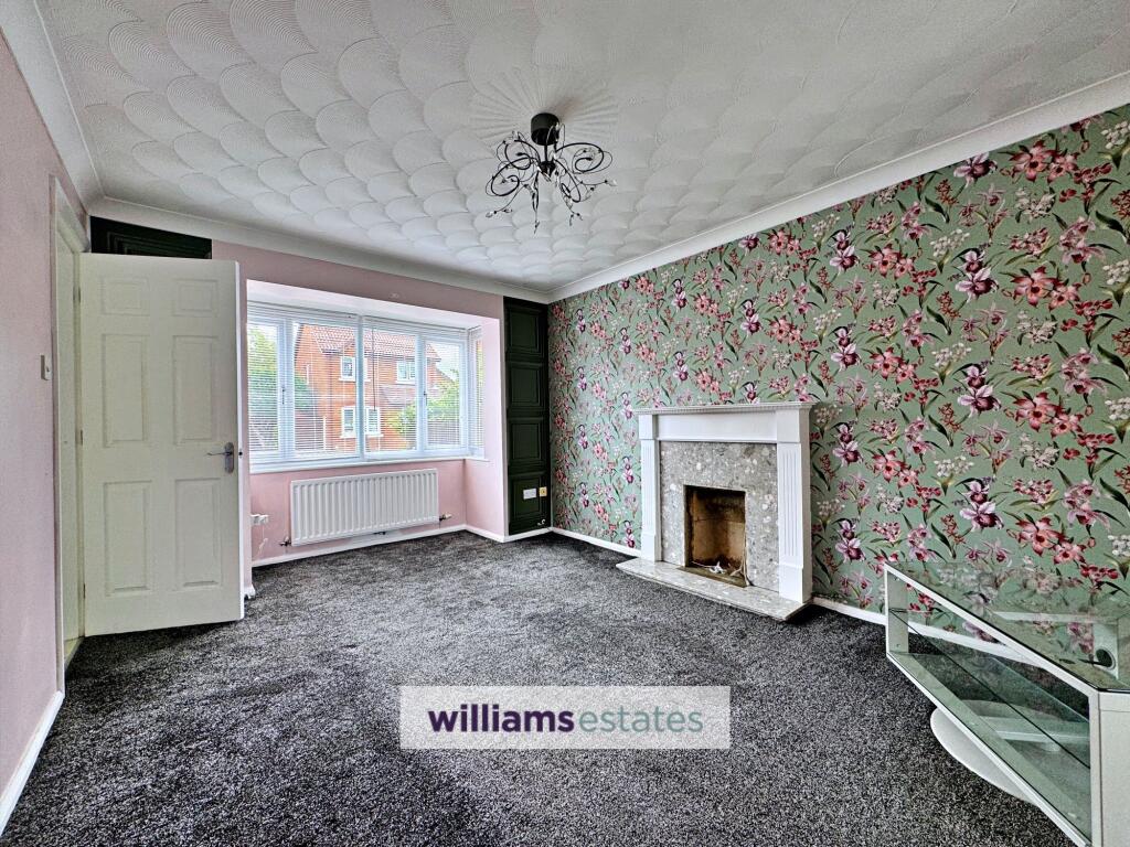 House in Llandudno - View 3
