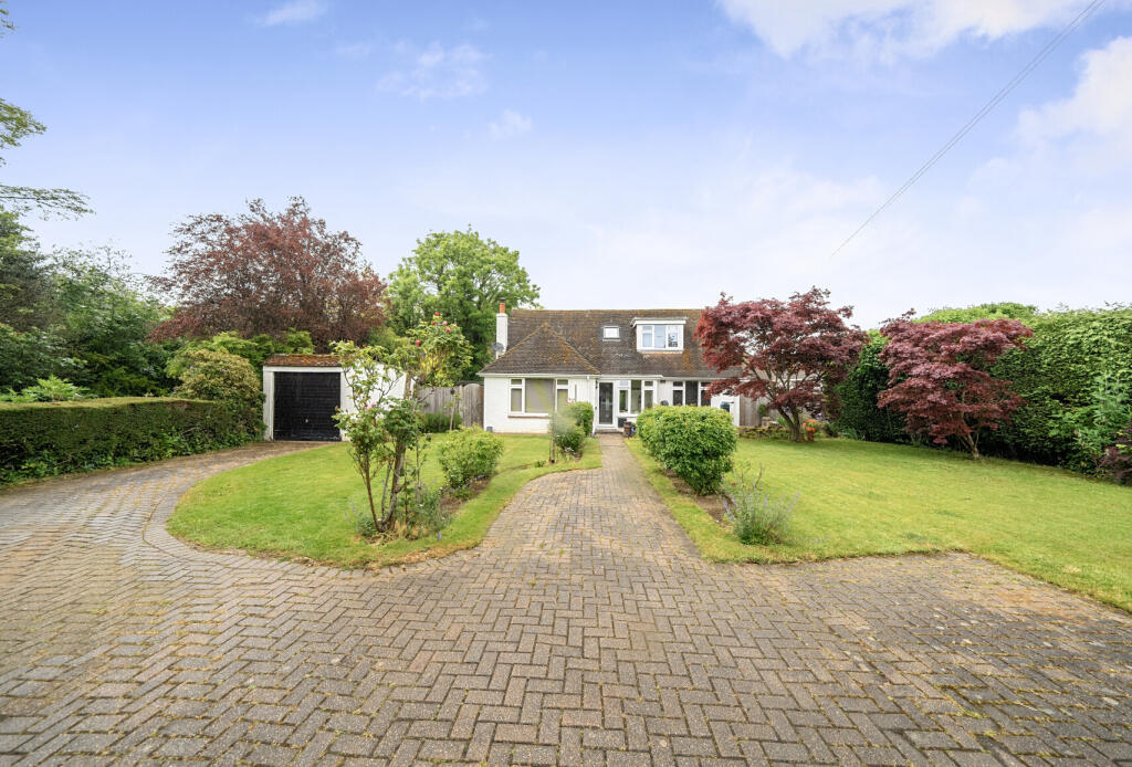 Main image of property: Horley Row, Horley, Surrey, RH6
