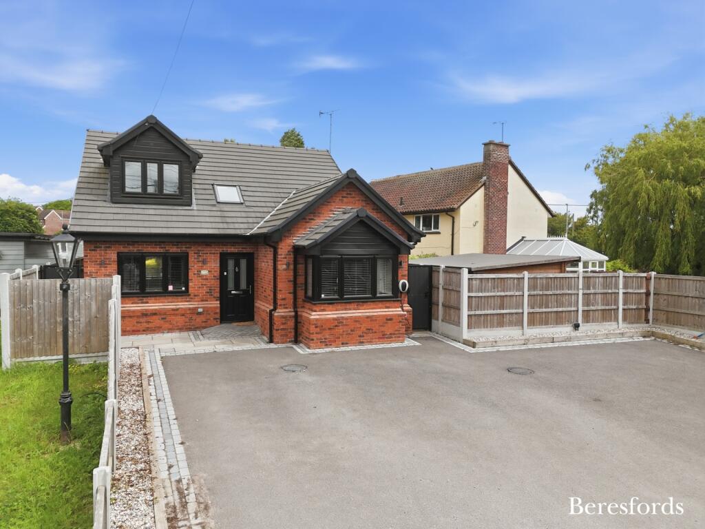 Main image of property: Lynfords Drive, Runwell, SS11