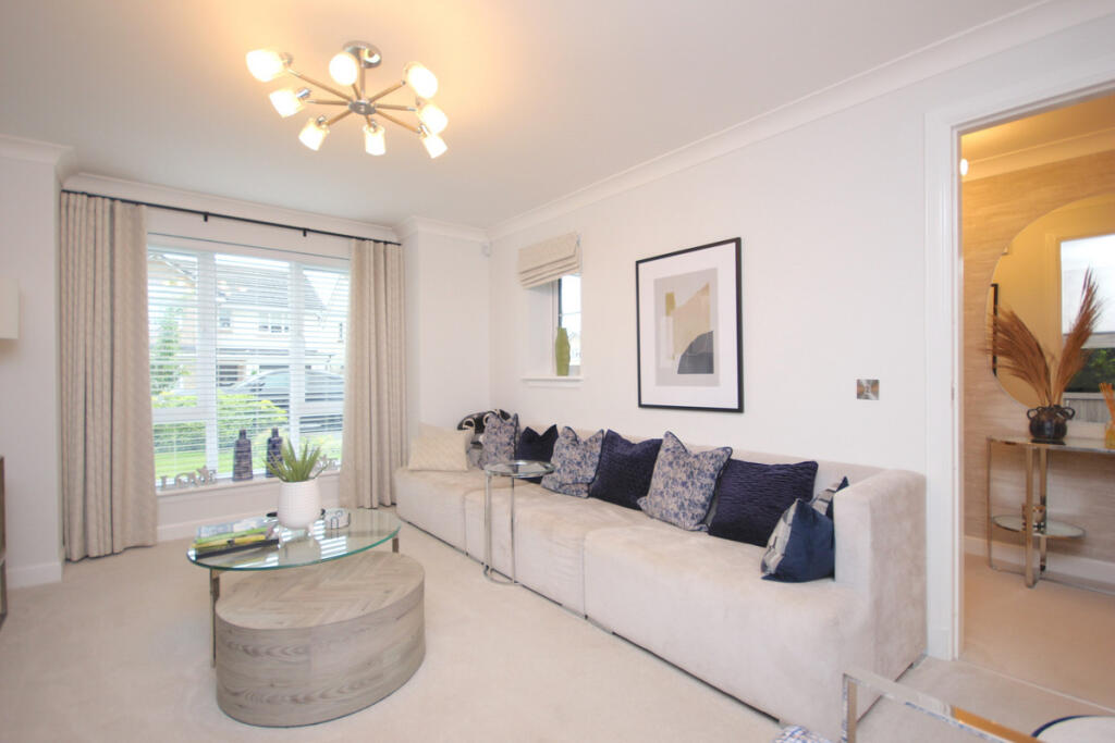 House in Glenmavis, Golfhill - View 3