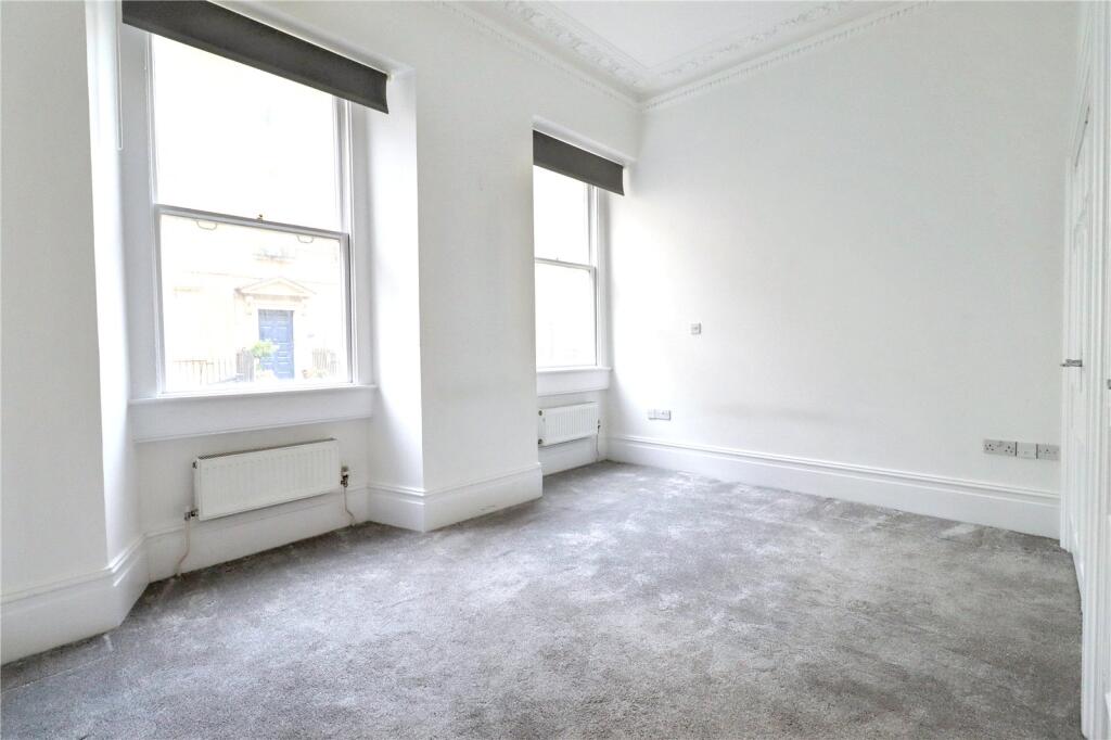 Apartment in Bath, Widcombe - View 5