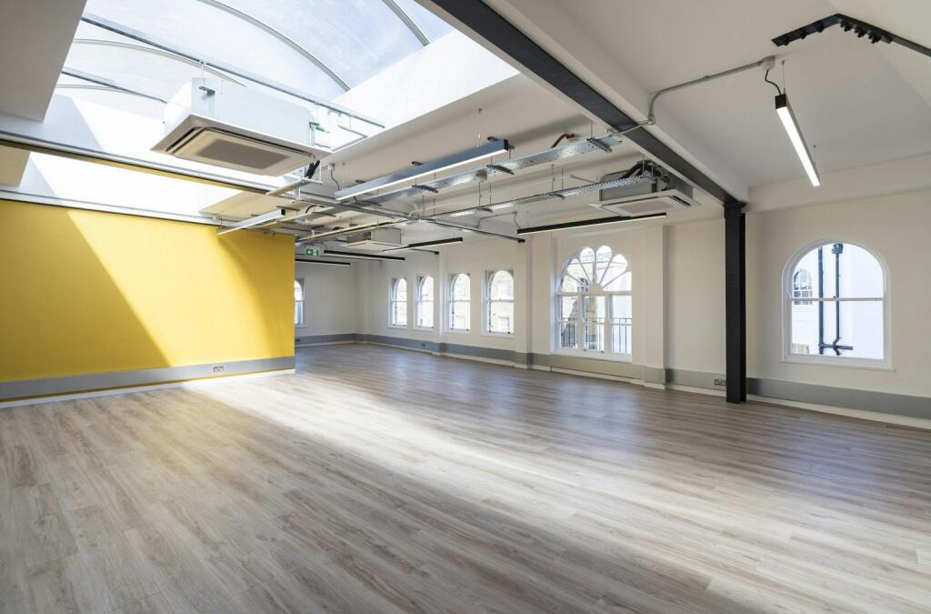 2nd floor office space