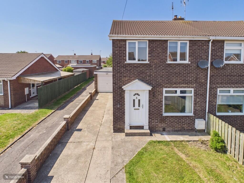 2-bed semi-detached on Cherry Way, Nafferton, £175,000