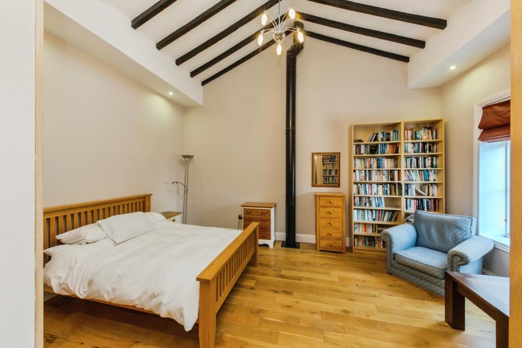 House in Stockport - View 5