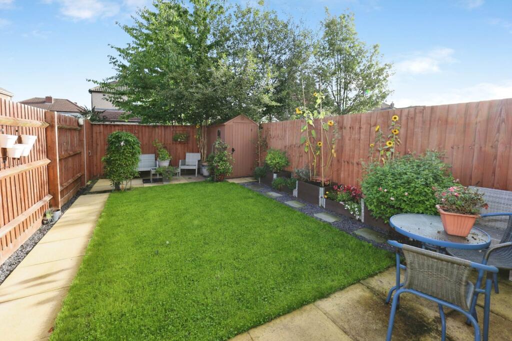 House in Wirral, Liverpool City Region - View 4