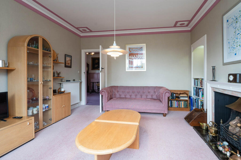 House in Edinburgh, Torphin, Colinton - More