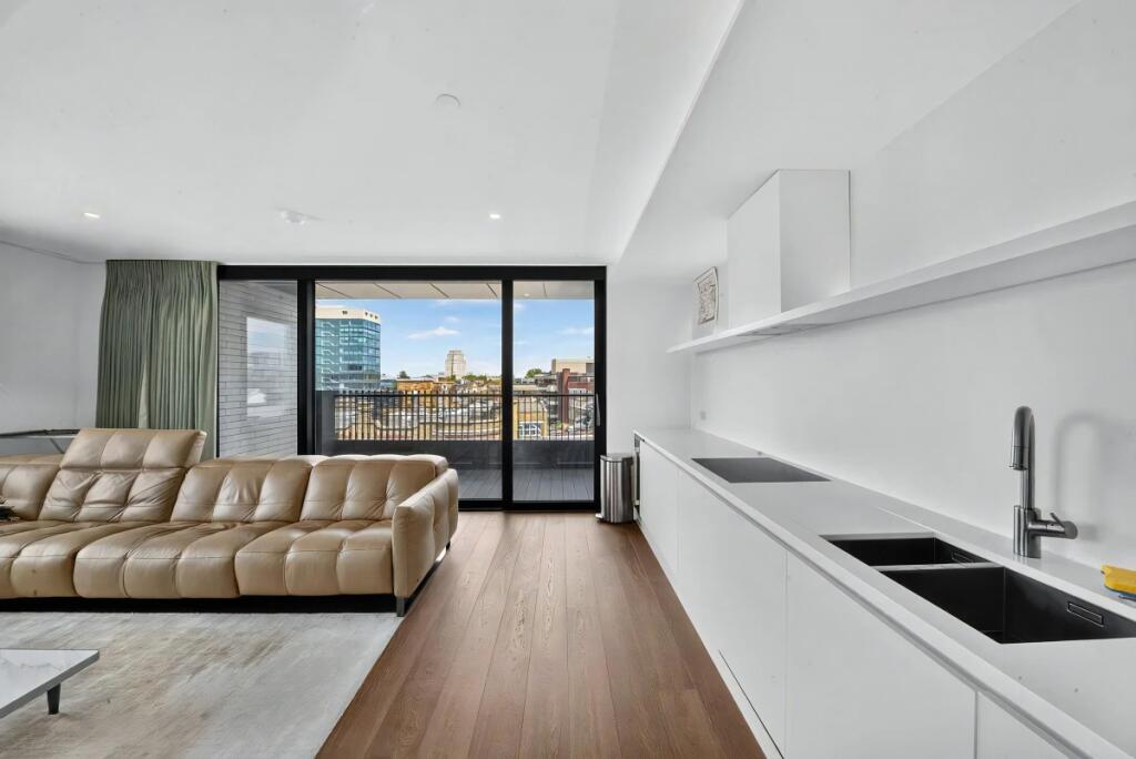 Apartment in London, City of Westminster - View 5