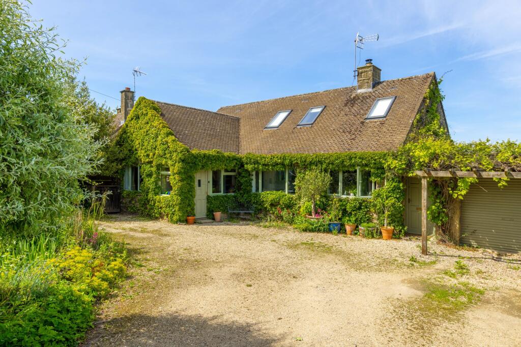 Main image of property: Nether Westcote, Chipping Norton, OX7