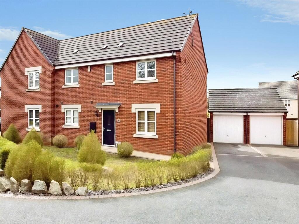 Main image of property: Thruxton Close, Hinckley, Leicestershire, LE10