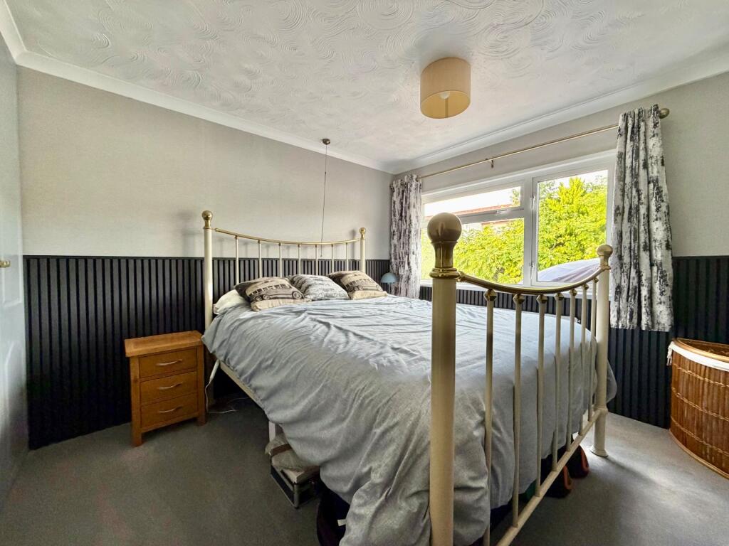 House in Worcester - More