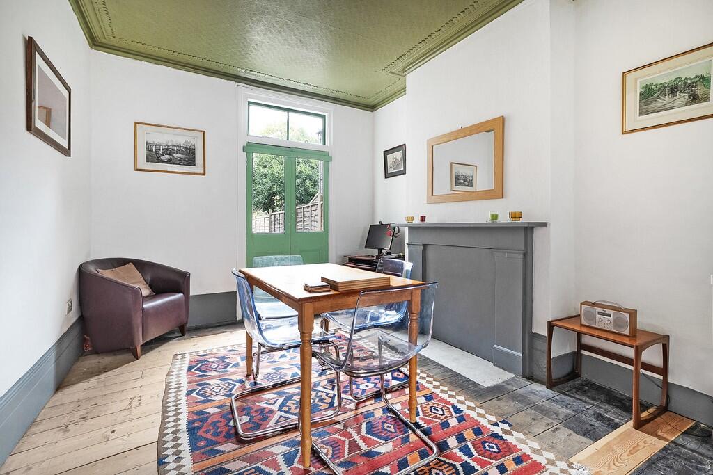 Alexandra Road, Hornsey , London photo 4