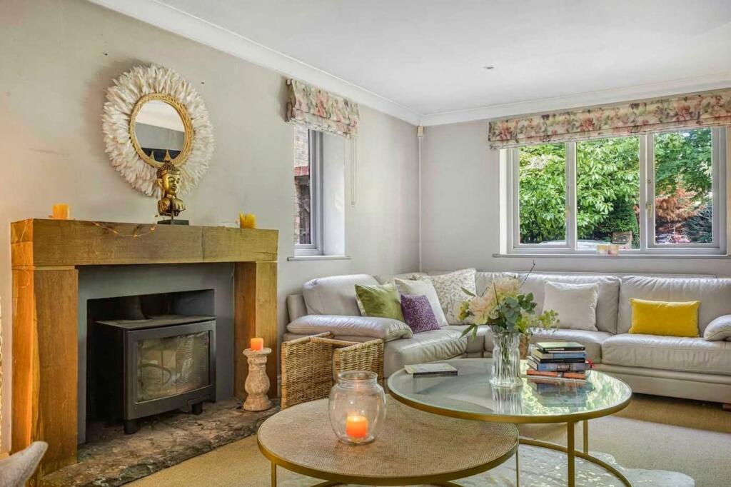 House in South Oxfordshire, Stoke Row - View 5