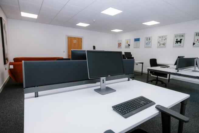 500 sqft office