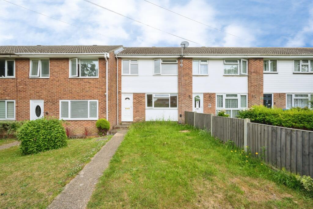 Main image of property: Tickleford Drive, Southampton