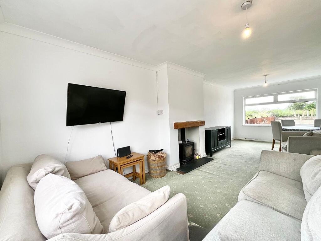 House in Stoke-on-Trent - View 3