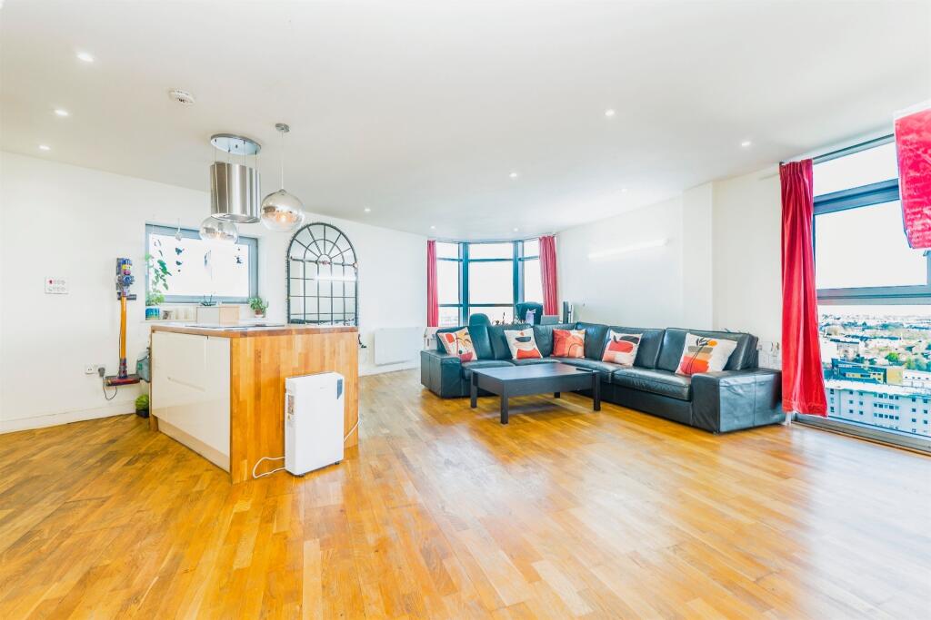 Main image of property: Bute Terrace, CARDIFF