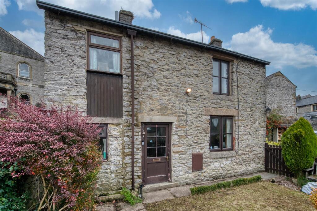 Main image of property: Towngate, Bradwell, Hope Valley