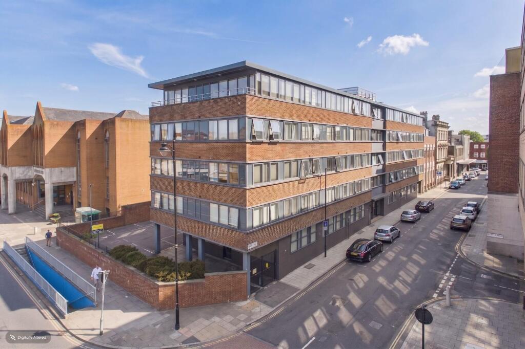 Apartment in Southampton