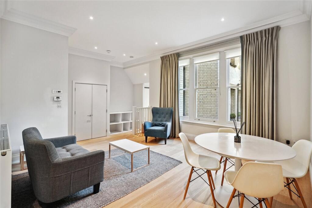 Main image of property: Egerton Gardens Mews, London, SW3