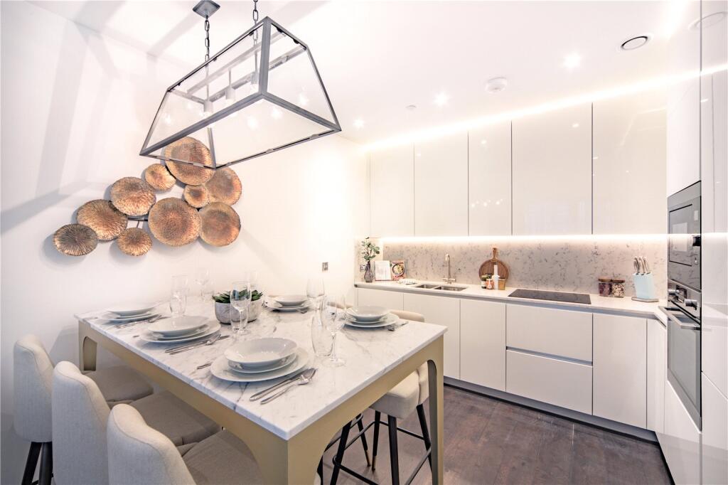 Apartment in London - More