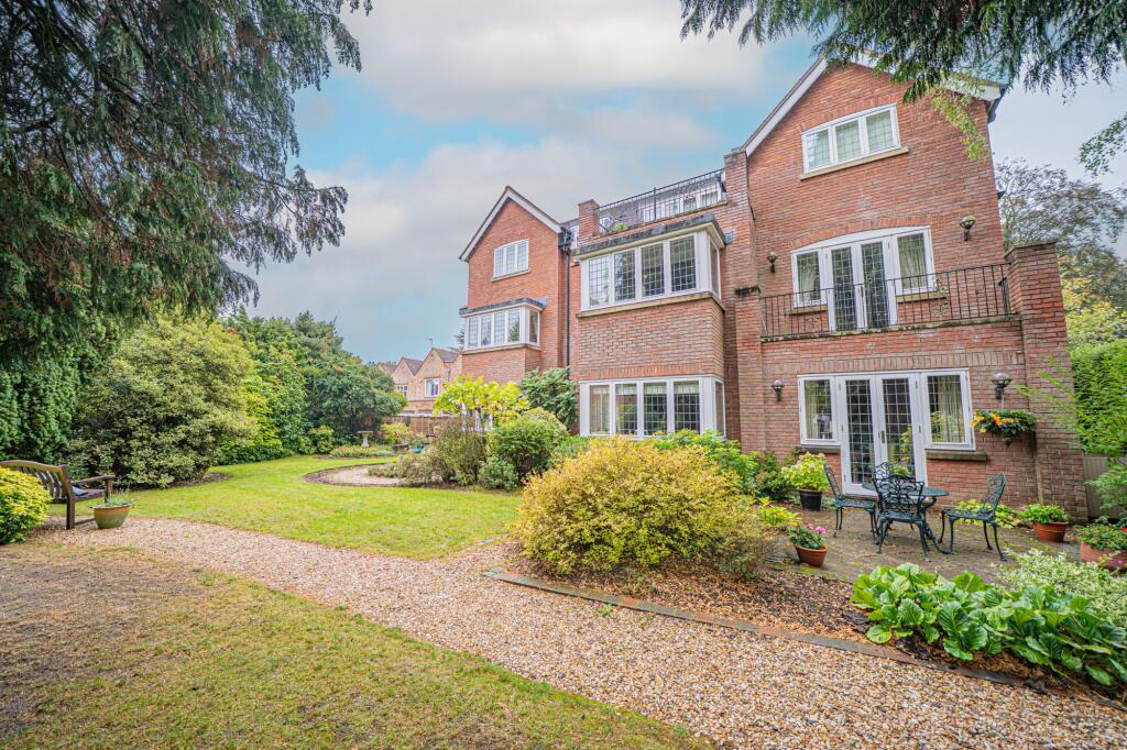 Additional image 24 of Warwick Road, Solihull, B91