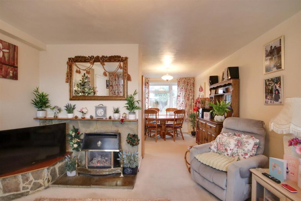 House in Worthing, Salvington - View 4