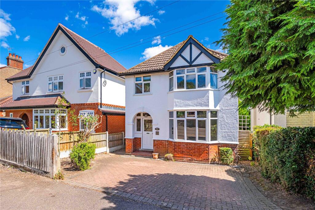 Main image of property: The Crosspath, Radlett, Hertfordshire, WD7