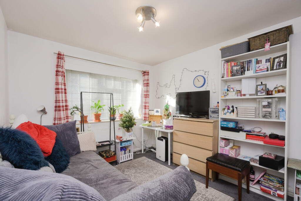 Florence Court, Sunnyside, London, SW19 photo 2