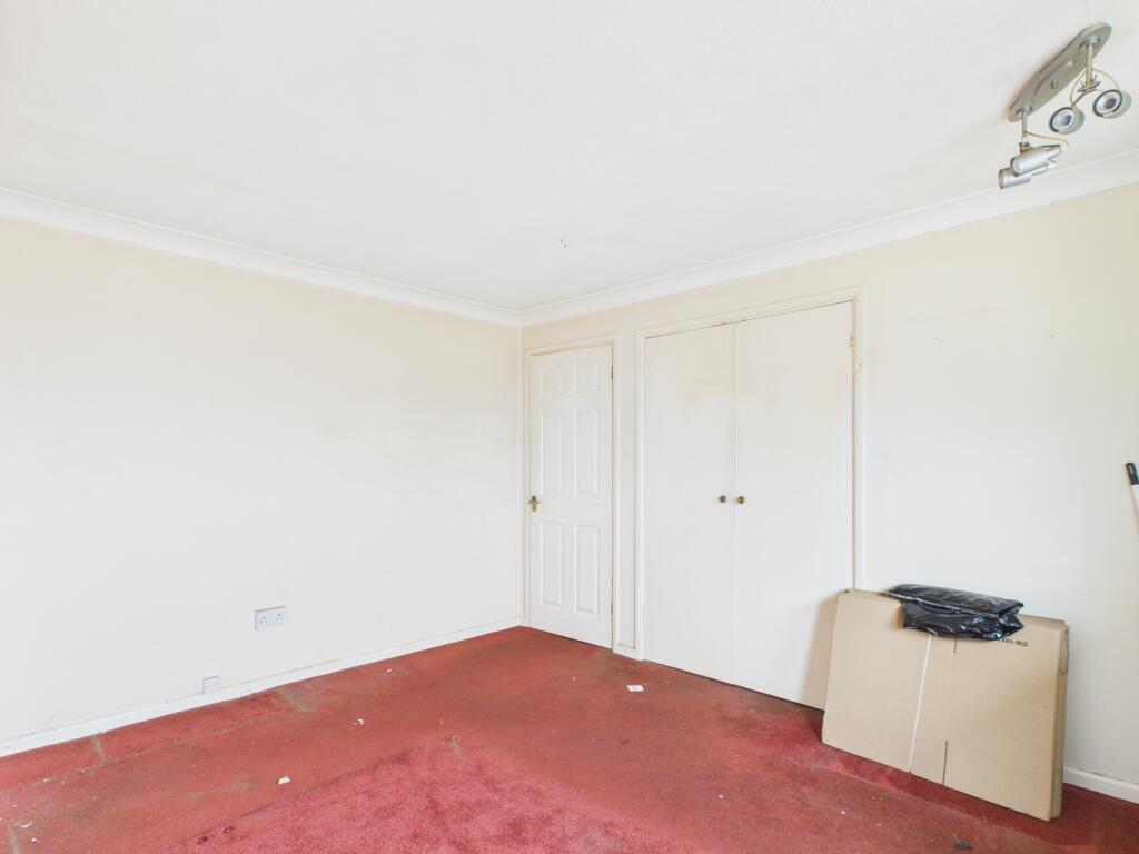 Apartment in Portsmouth - More