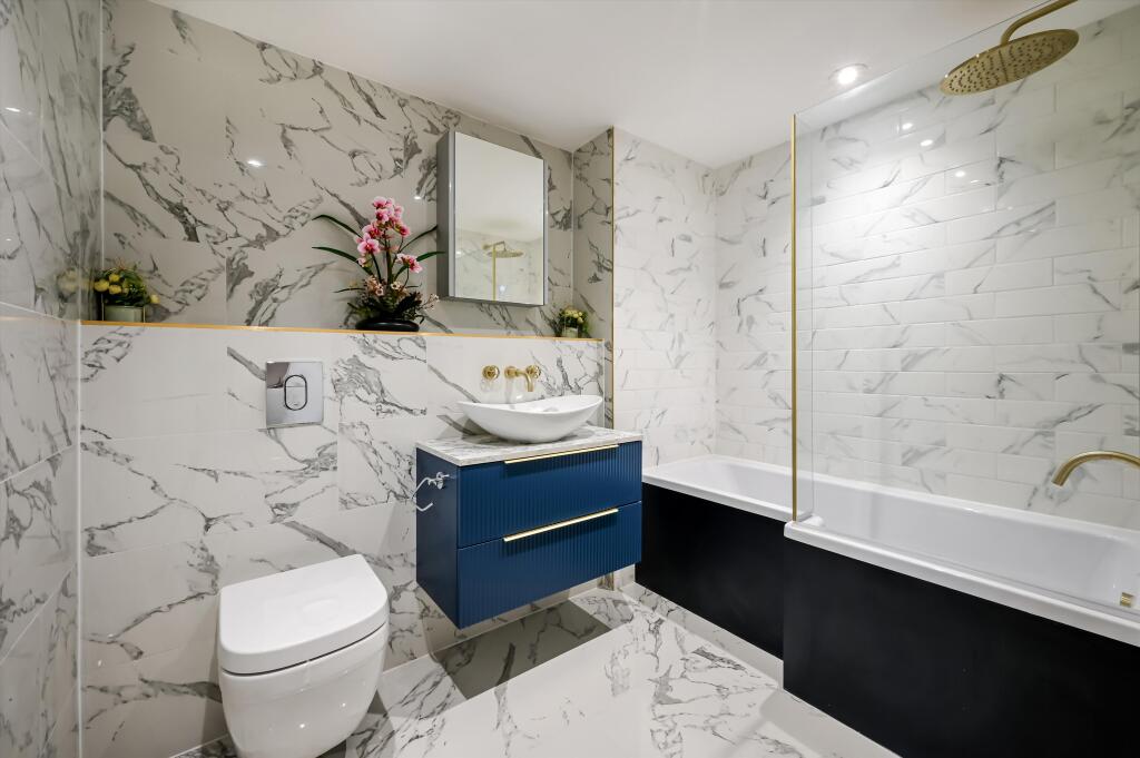 4 bedroom flat for rent