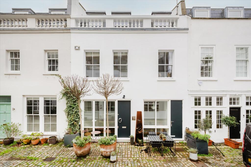 Main image of property: Sussex Mews West, Hyde Park, London W2