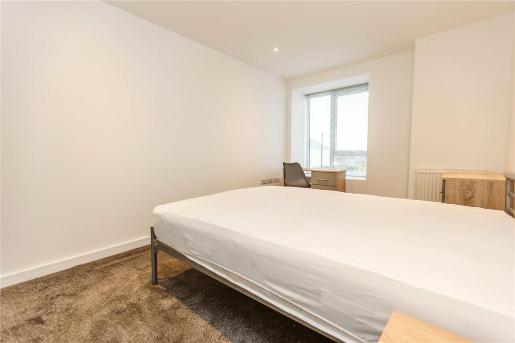 5 bedroom apartment for rent
